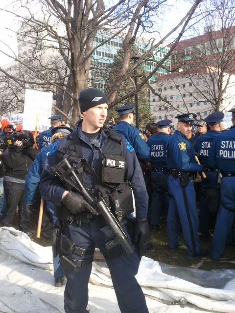 State police on the Capitol lawn. (credit: WWJ/Mike Campbell)