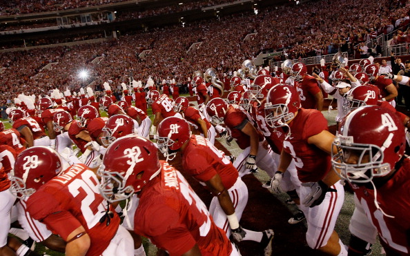 TUSCALOOSA, AL - OCTOBER 22:  The Alabama Crimson Tide enter the field to face the Tennessee Volunteers at Bryant-Denny Stadium on October 22, 2011 in Tuscaloosa, Alabama.  (Photo by Kevin C. Cox/Getty Images)
