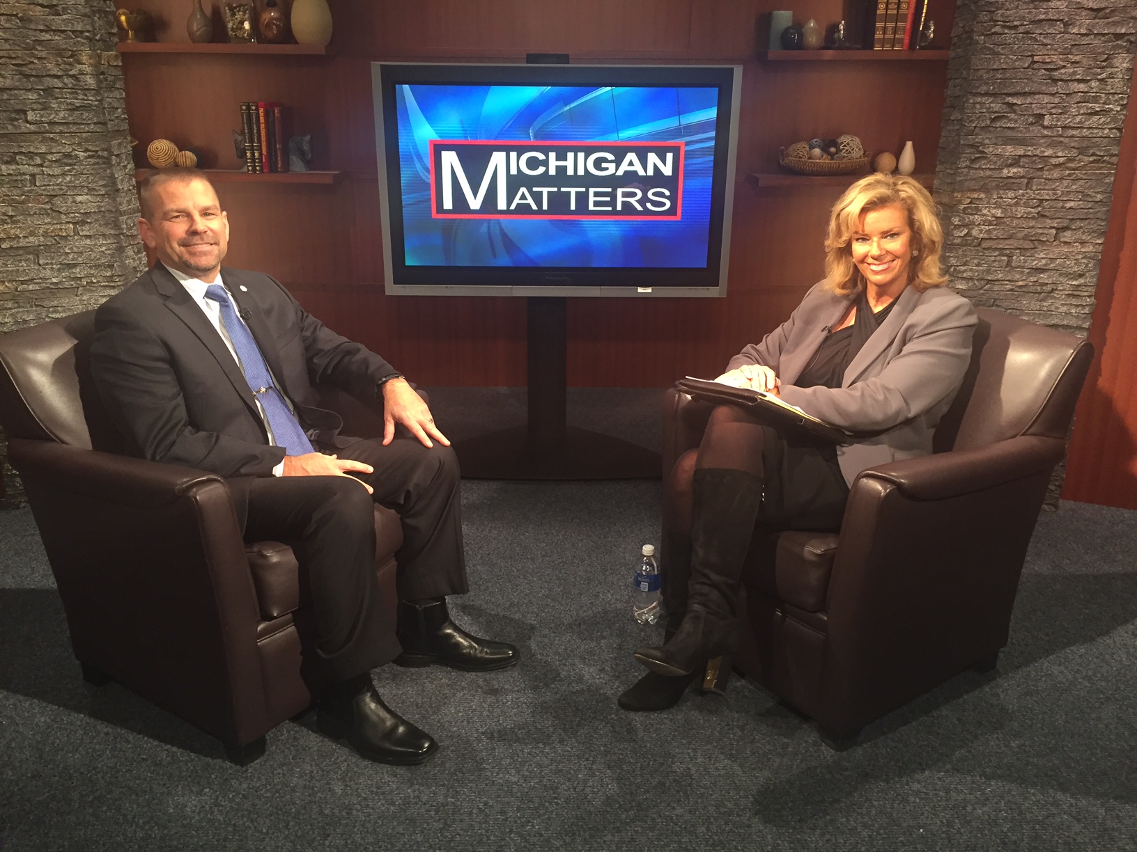 (Ret) Lt. Col. Lindell Holm, USMC,  with Carol Cain talks about helping veterans in Michigan. (credit: CBS 62)