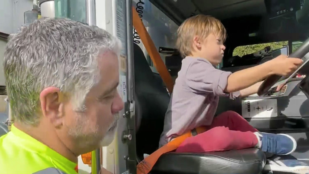 5-Year-Old Boy Finds A Special Friend — In His Neighborhood Garbage Truck Driver