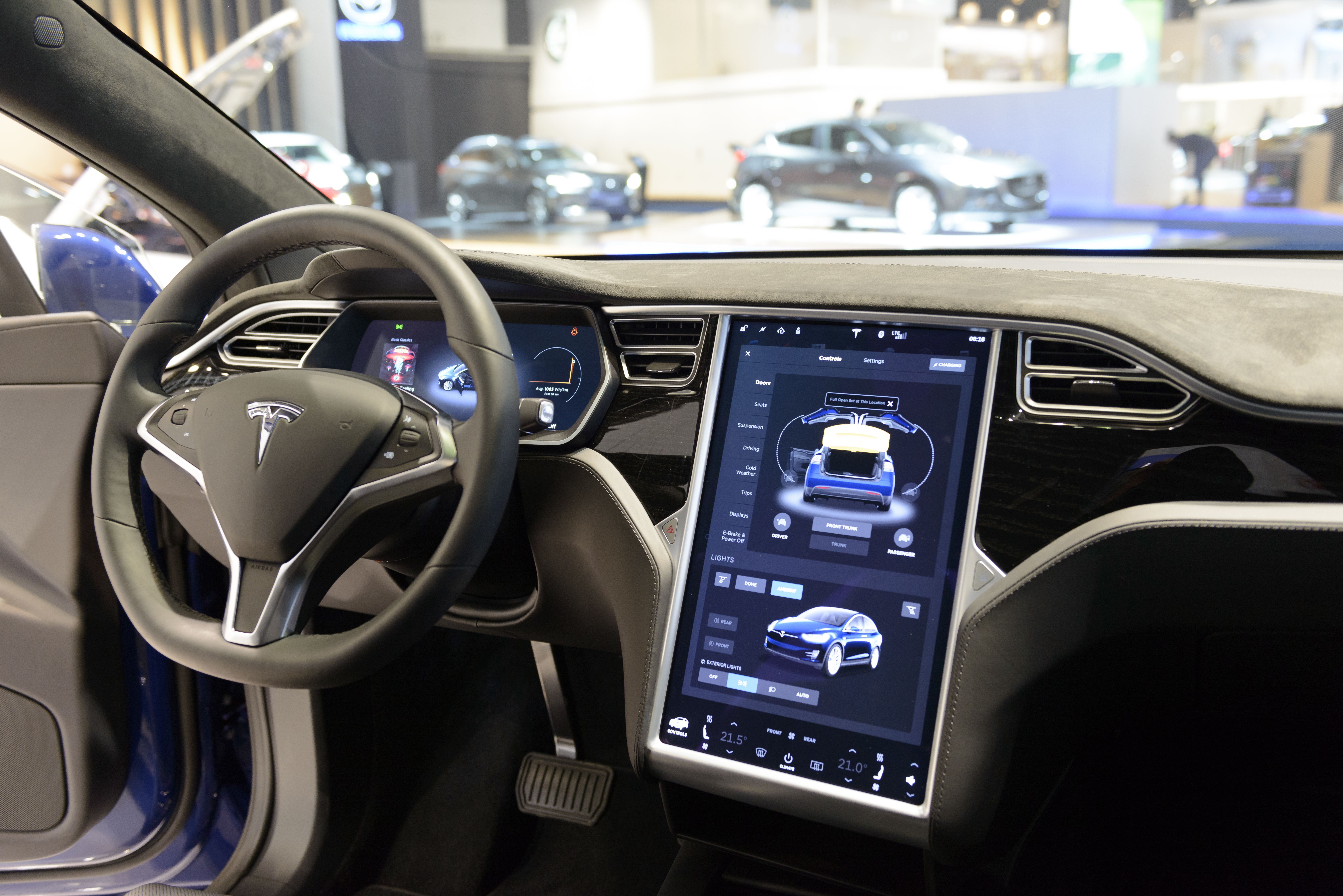 Tesla Agrees To Stop Allowing Video Games On Screens In Moving Cars